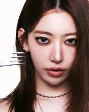 Le Sserafims - 1st Single Album 'SPAGHETTI